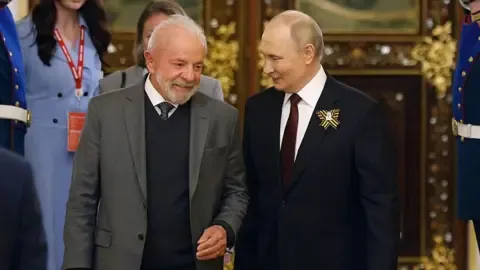 The Brazilian President Luiz Inácio Lula da Silva Declares He Has Zero Connection With Donald Trump